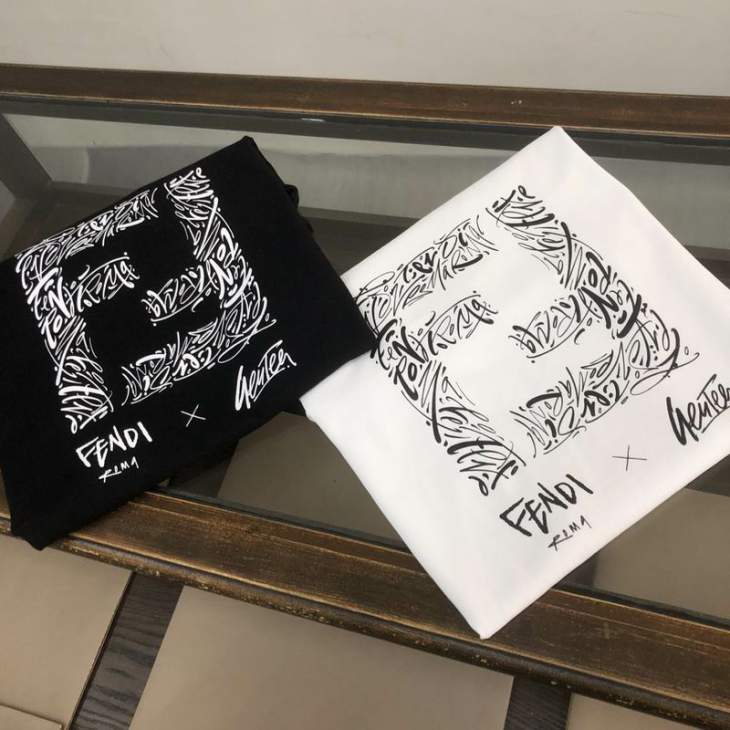 Picture of Fendi T Shirts Short _SKUFendiS-XLtltx8213896